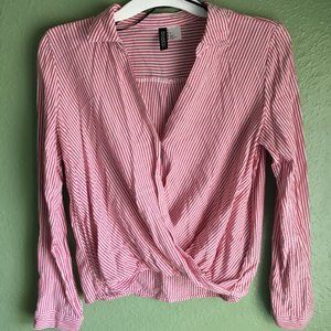 🔴Red & White Striped Blouse